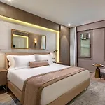 Hotel Mula 5*
