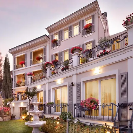 Mula Hotel