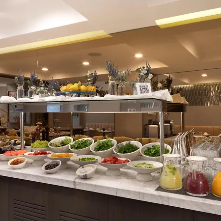 Mula Istanbul