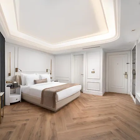 Hotel Mula