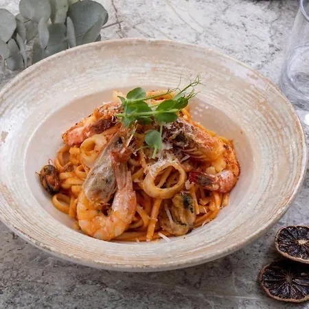 Mula Hotel
