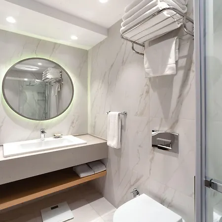 Hotel Mula 5*